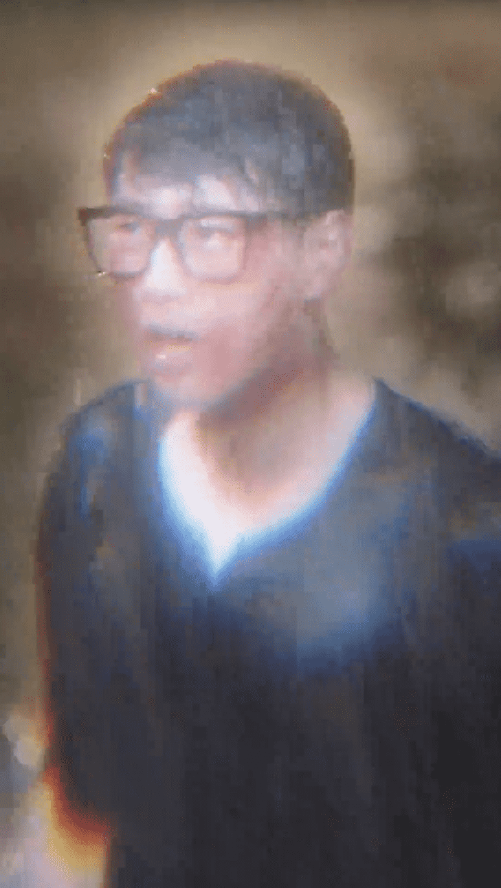 《错爱后,被美女老板抢婚》完整版在线观看