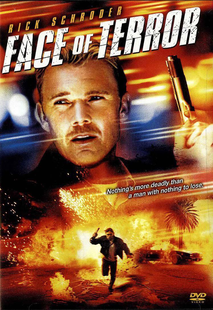 《名模迷踪》完整版在线观看