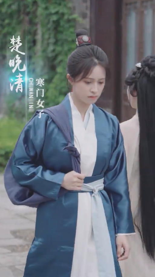 《女扮男装后锦衣卫大人爱上我》完整版在线观看