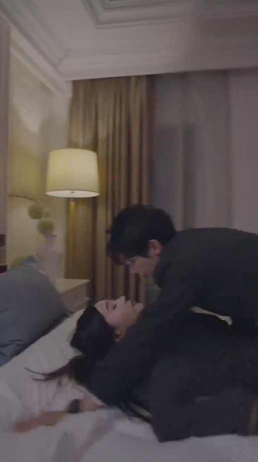 《顾门深深盼沉归》完整版在线观看