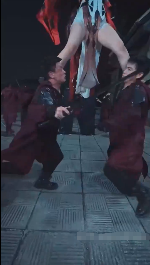 《豪霸天下》完整版在线观看