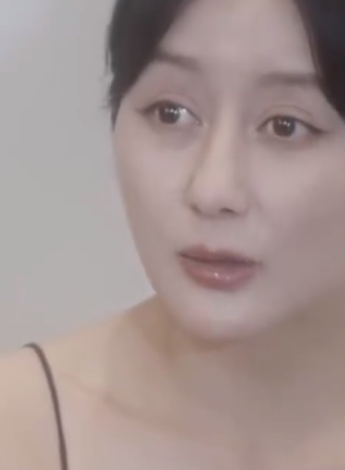 《我的隐形富豪老公》完整版在线观看