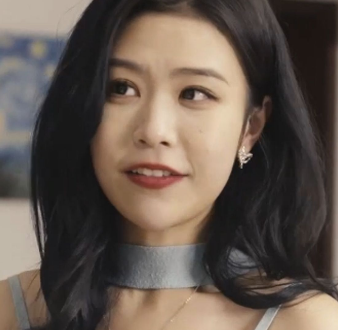 《神秘的妻子》完整版在线观看