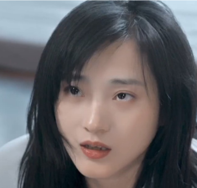 《蚀骨囚爱》完整版在线观看