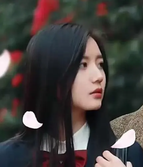 《离婚后在前夫的怀里撒个娇》完整版在线观看