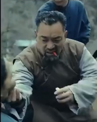 《我和爷爷走人间》完整版在线观看