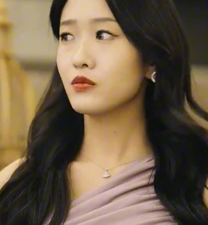 《离婚后，陆总跪着求原谅》完整版在线观看