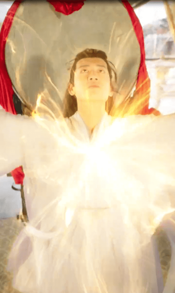 《我有一诗镇山河》完整版在线观看