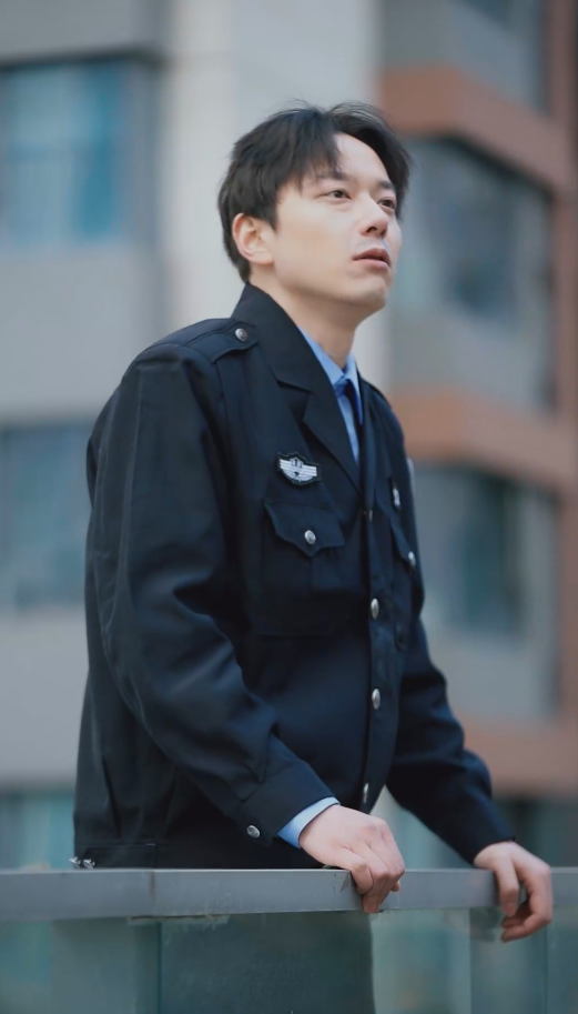 《保安包租皇》完整版在线观看