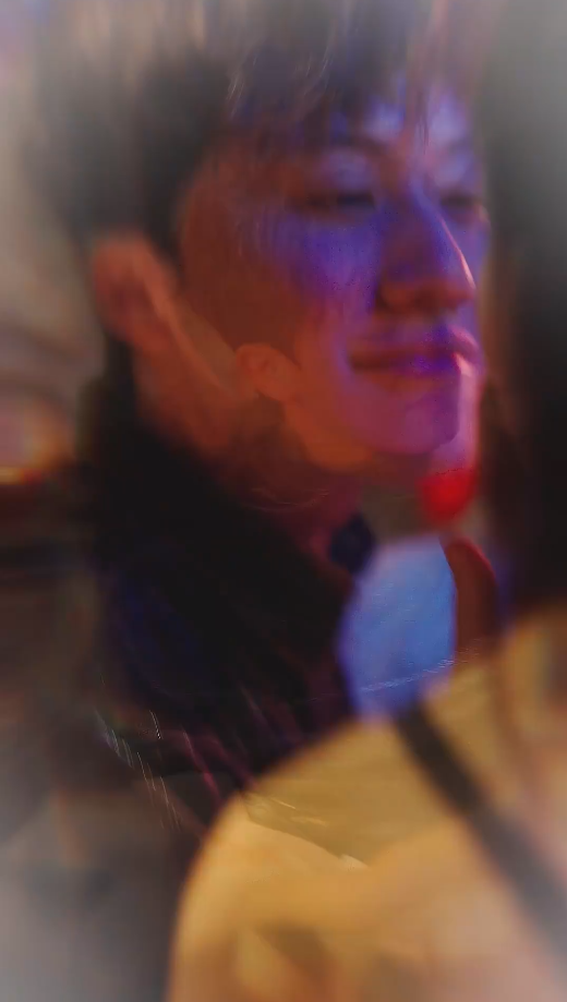 《我和首富交换了人生》完整版在线观看