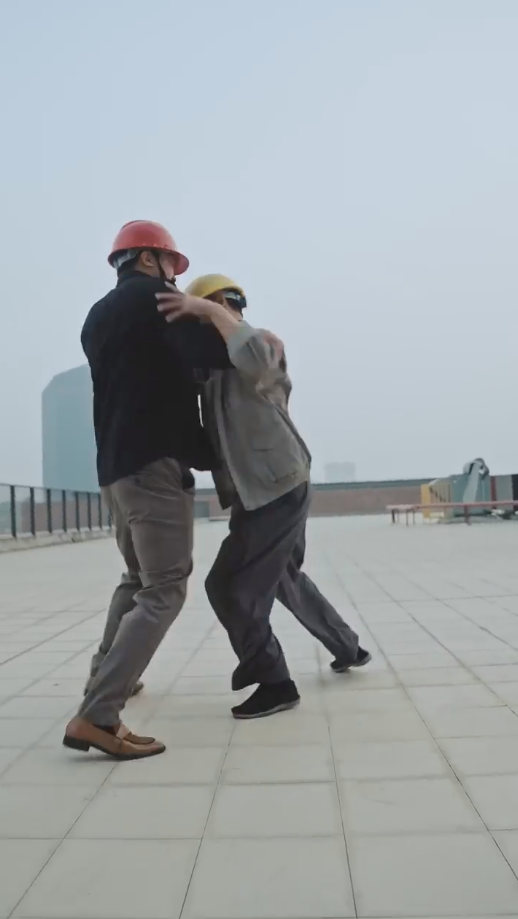 《以爱为名短剧》完整版在线观看